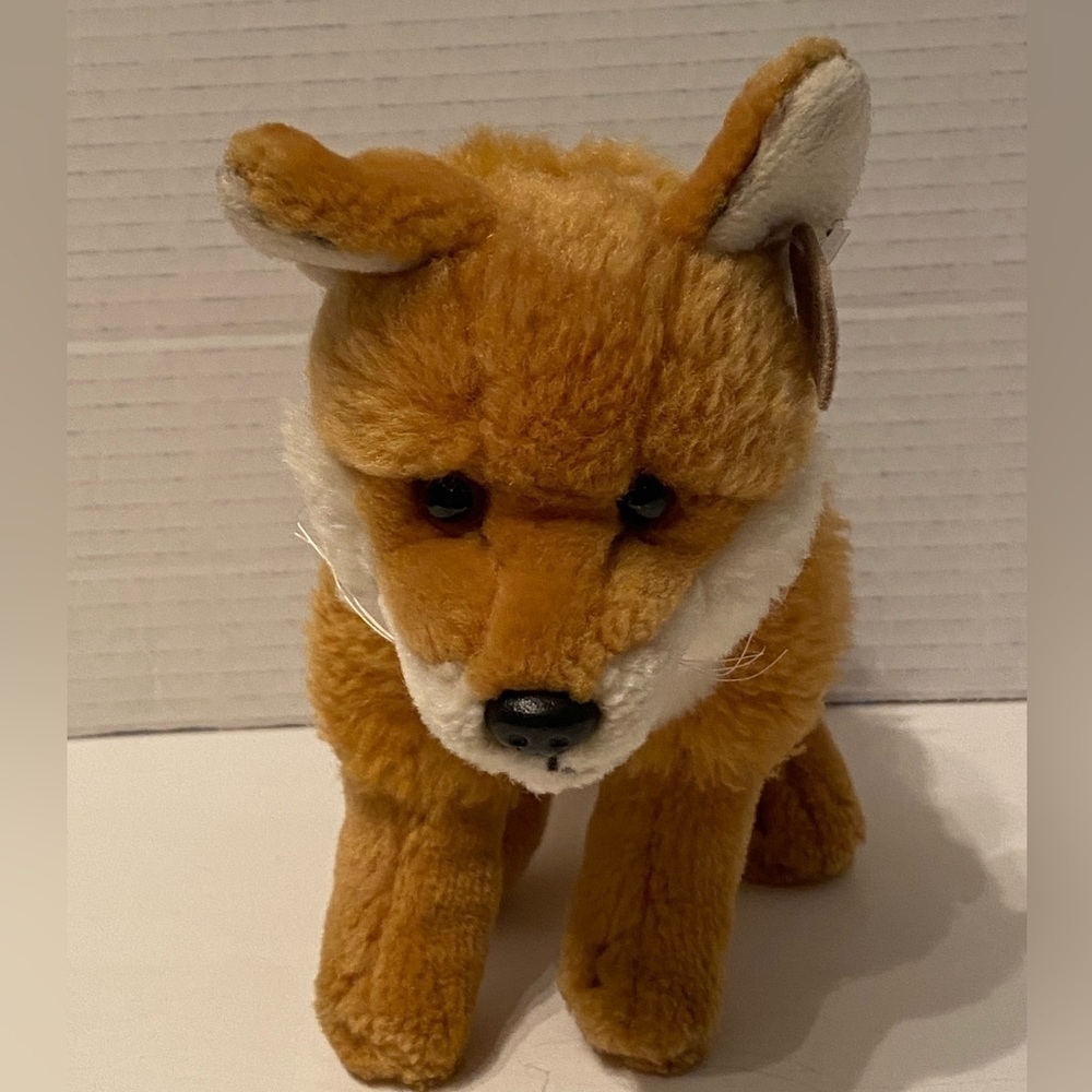 WWF World Wildlife Federation Red Fox Plush Stuffed Toy Realistic Orange Soft 7”